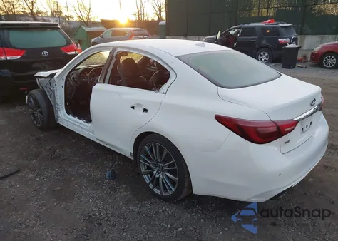 2018 Infiniti Q50 3.0T Red Sport 400 из США, поврежденный, VIN JN1FV7AR7JM700144